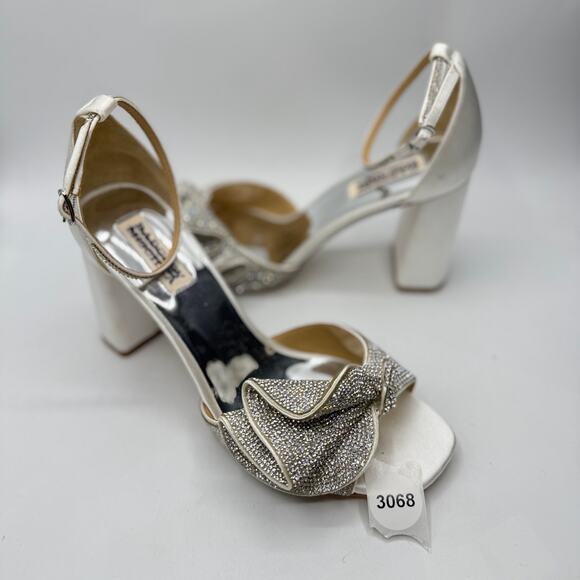 Badgley Mischka  Poppy Rhinestone Bejeweled Block Heel US 8 NEW - Picture 12 of 12